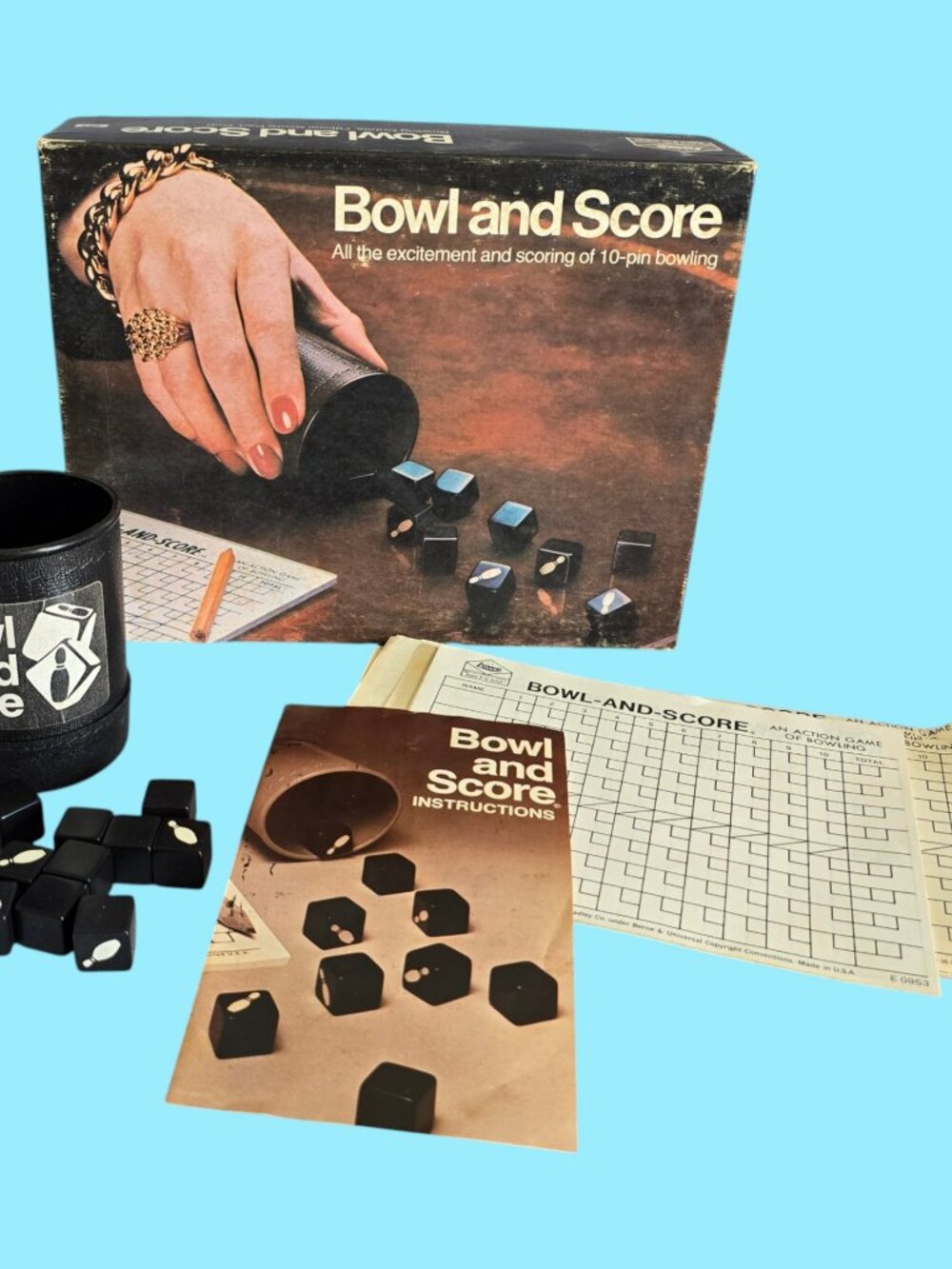 COMPLETE! 1974 Bowl And Score Game Dice Game Milton Bradley / E.S. Lowe